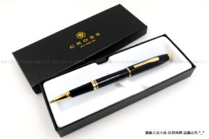 Cross Black Lacquer W/Gold Tone Appointments - AT0665-11